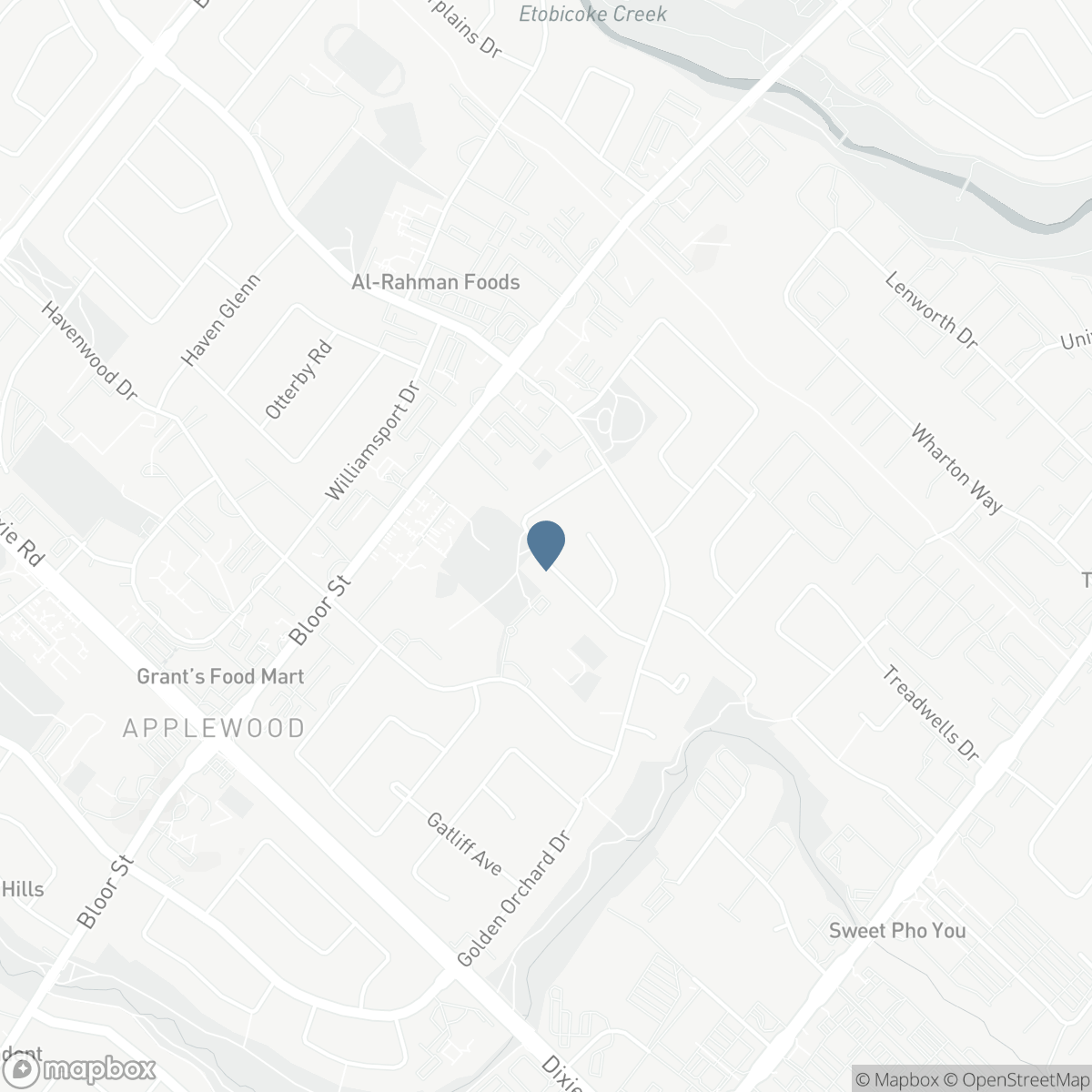 3302 CARDROSS ROAD, Mississauga, Ontario L4X 2N2